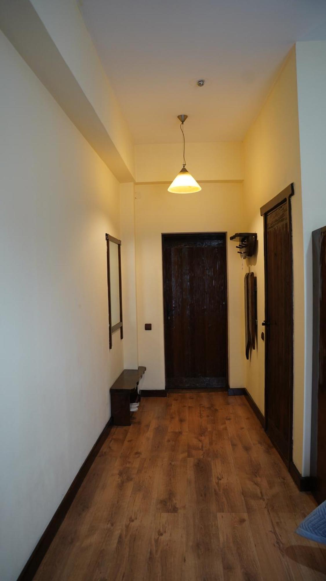 Saraishyq Hotel Алма Ата Екстериор снимка